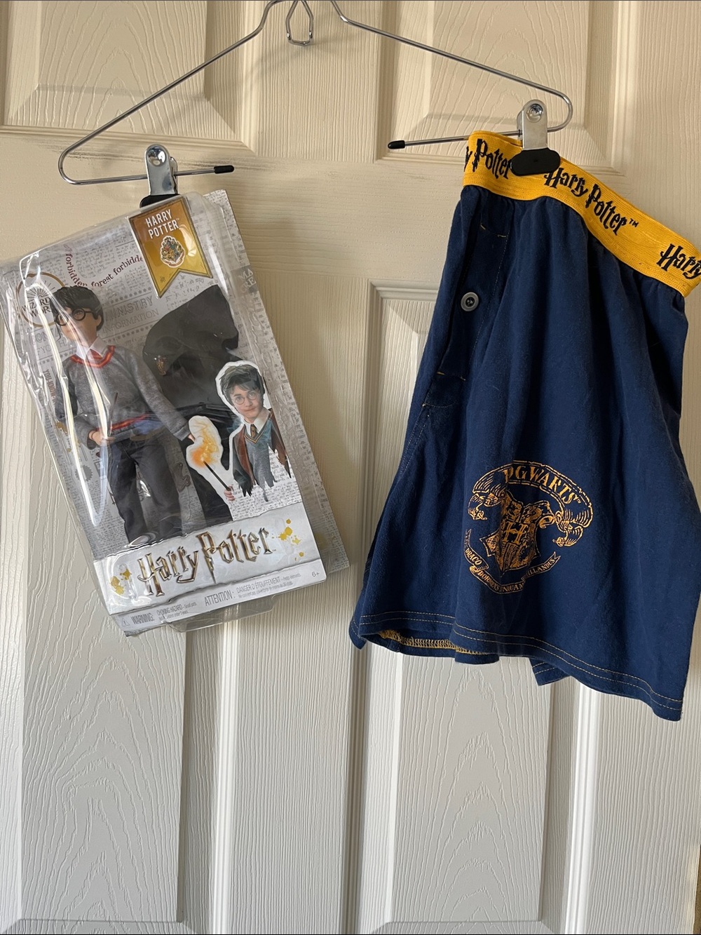 Warner Bros. Navy & Yellow Hogwarts Dragon Men’s Boxers